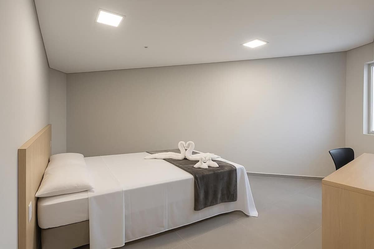 Basic Double Room | Minibar, desk, laptop workspace, free WiFi