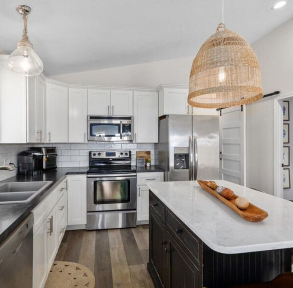 Microwave, oven, stovetop, dishwasher