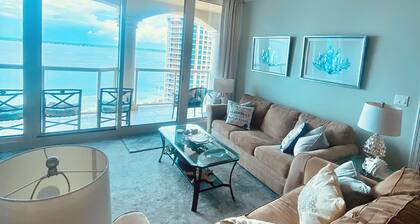 Portofino Pensacola Beach Paradise
2 bedroom 2 1/2 bath dolphin view room