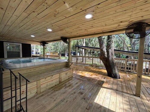 New Modern Luxury Wesley Chapel