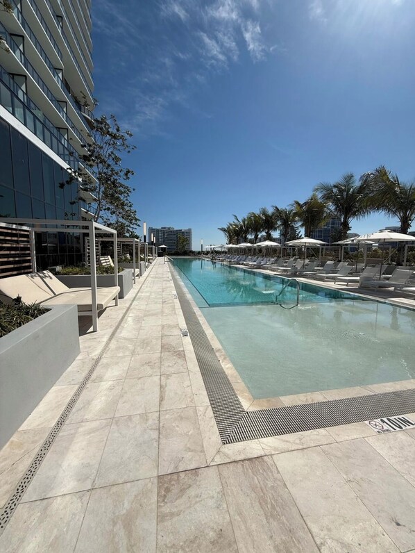 Outdoor pool, a heated pool