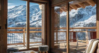 Chalet Ferret- Luxurious ski in ski out holiday with jacuzzi - OVO Network