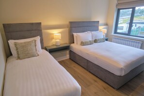 2 bedrooms, iron/ironing board, travel cot, WiFi