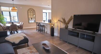 Riverside Dingle - Luxury Apt 4