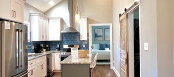 Enchanted Escape - Downtown Raleigh - Dog Friendly