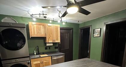 New secluded Cabin in Wisconsin Dells