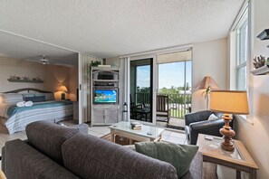 1 chambre, fer et planche à repasser, Wi-Fi gratuit, draps fournis