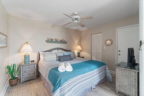 1 bedroom, iron/ironing board, free WiFi, bed sheets - Beachfront Suite w/ Balcony | Walk to Bars, Restaurants & More (Bonita Springs)