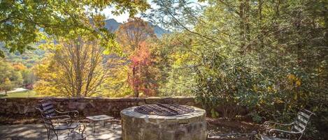 Tina de hidromasaje al aire libre