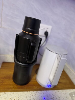 Kaffee und/oder Kaffeemaschine