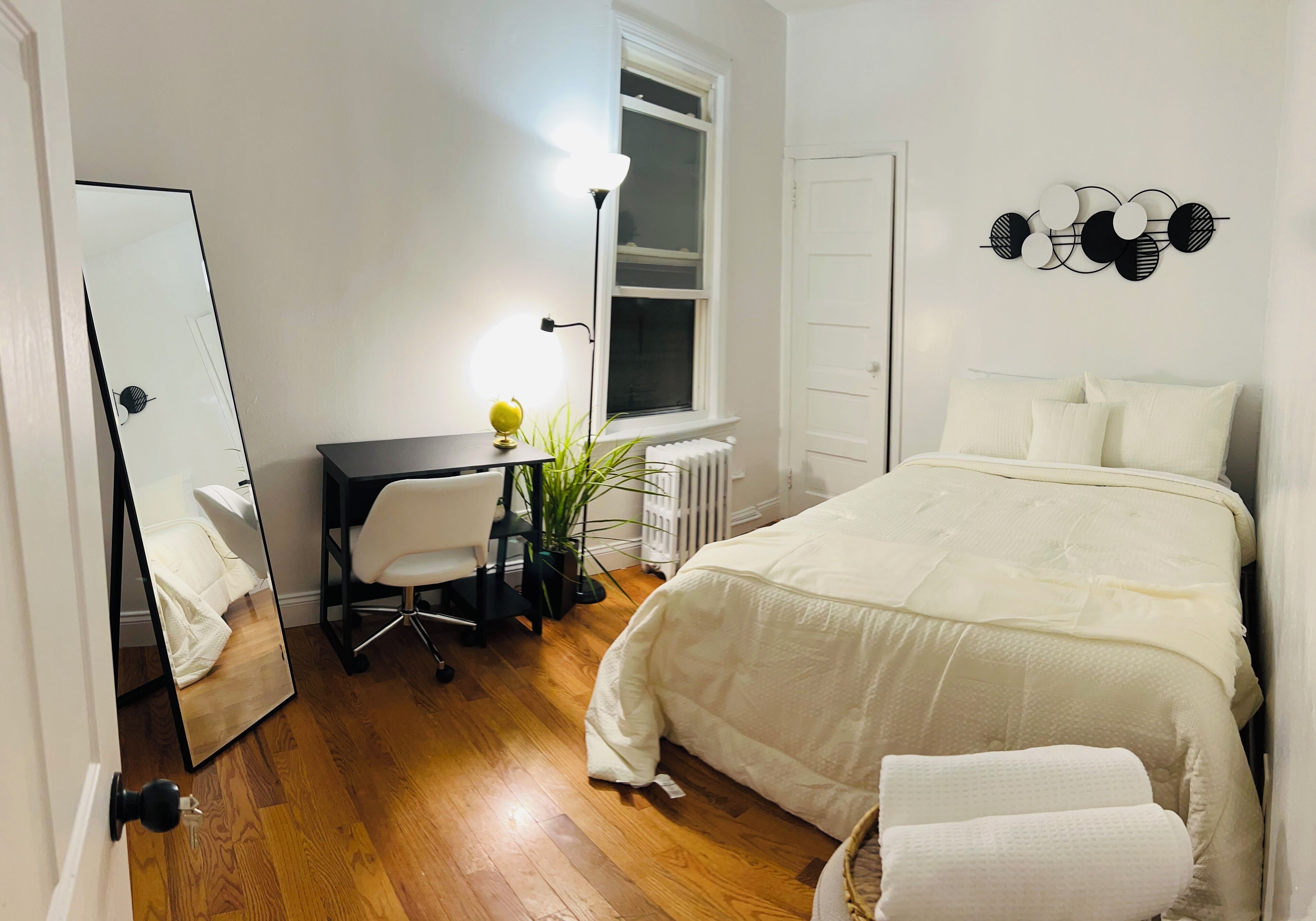 4 Schlafzimmer, Bügeleisen/Bügelbrett, WLAN, Bettwäsche