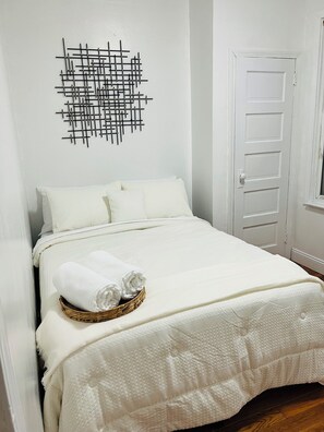 4 Schlafzimmer, Bügeleisen/Bügelbrett, WLAN, Bettwäsche