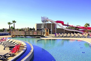 Mobile Home | Pool