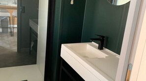 Mobile Home | Bathroom - Mobile Home in Serignan With air Conditioning (Sérignan)