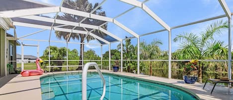 Beheizter Pool