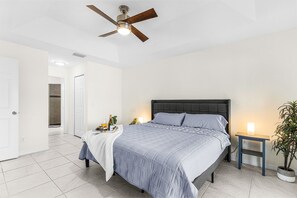 4 bedrooms, iron/ironing board, free WiFi, bed sheets