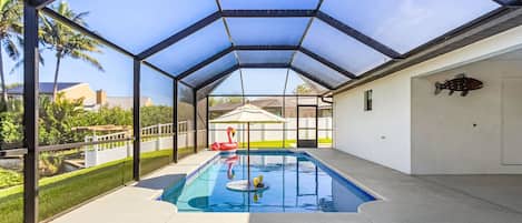 Opvarmet pool
