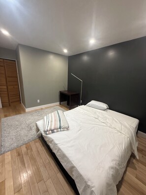 1 bedroom, iron/ironing board, WiFi