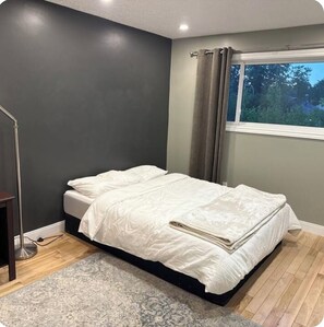 1 bedroom, iron/ironing board, WiFi