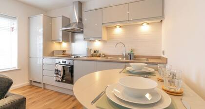 Swillington Retreat: Modern 2BD Flat in Leeds