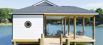 Lake Haven - 5 Bedroom w/ Hot tub and Private Dock