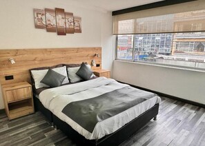 Escritorio y wifi gratis 