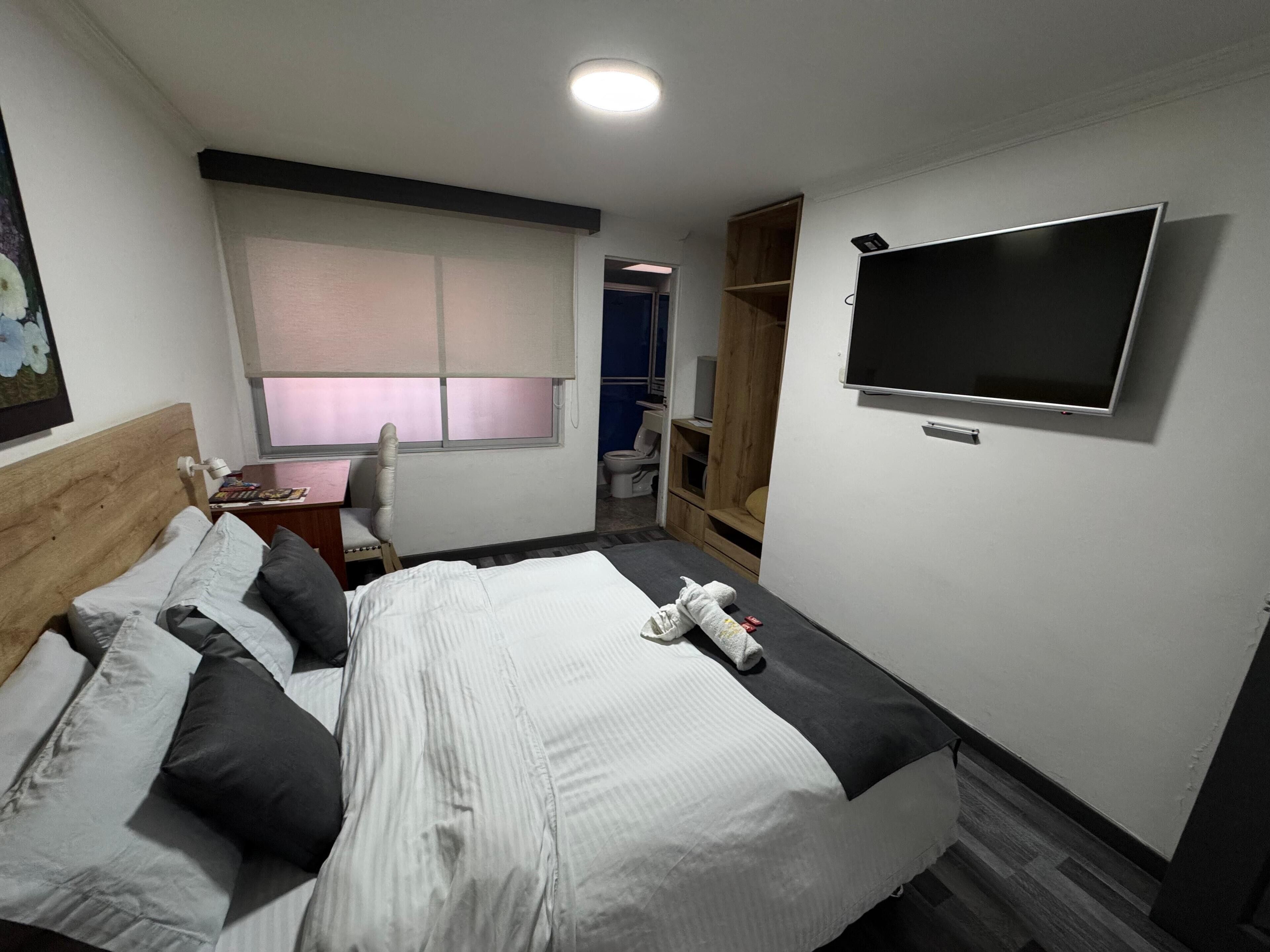 Escritorio y wifi gratis 