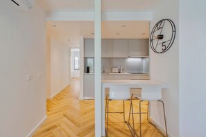 Interior - Avenue Centro Casa, Setúbal (Setúbal)