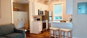 Charming 1-bedroom cottage with WiFi and AC in gorgeous Manteo