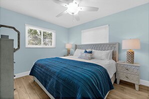 4 bedrooms, iron/ironing board, free WiFi, bed sheets