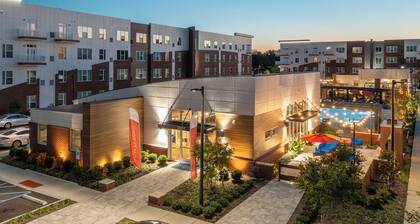 Prime Hampton Stay at Ellipse Urban: Near Shopping, Dining and Entertainment