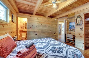 4 bedrooms, WiFi, bed sheets