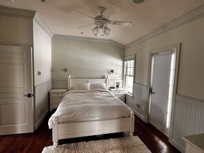 4 bedrooms, iron/ironing board, free WiFi, bed sheets - Luxury Retreat on Mackinac Island: Grand Views & Unbeatable Location (Mackinac Island)