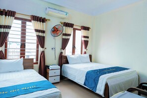 Deluxe Triple Room | Desk, iron/ironing board, free WiFi - Lotus hotel 4 - Bac Ninh hotel (Bac Ninh)