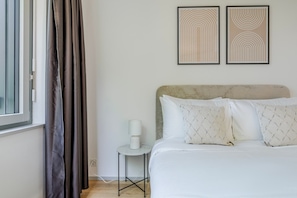 2 bedrooms, iron/ironing board, WiFi, bed sheets - Blueground | Saatlen, balcony, nr Stadtpark (Zurich)