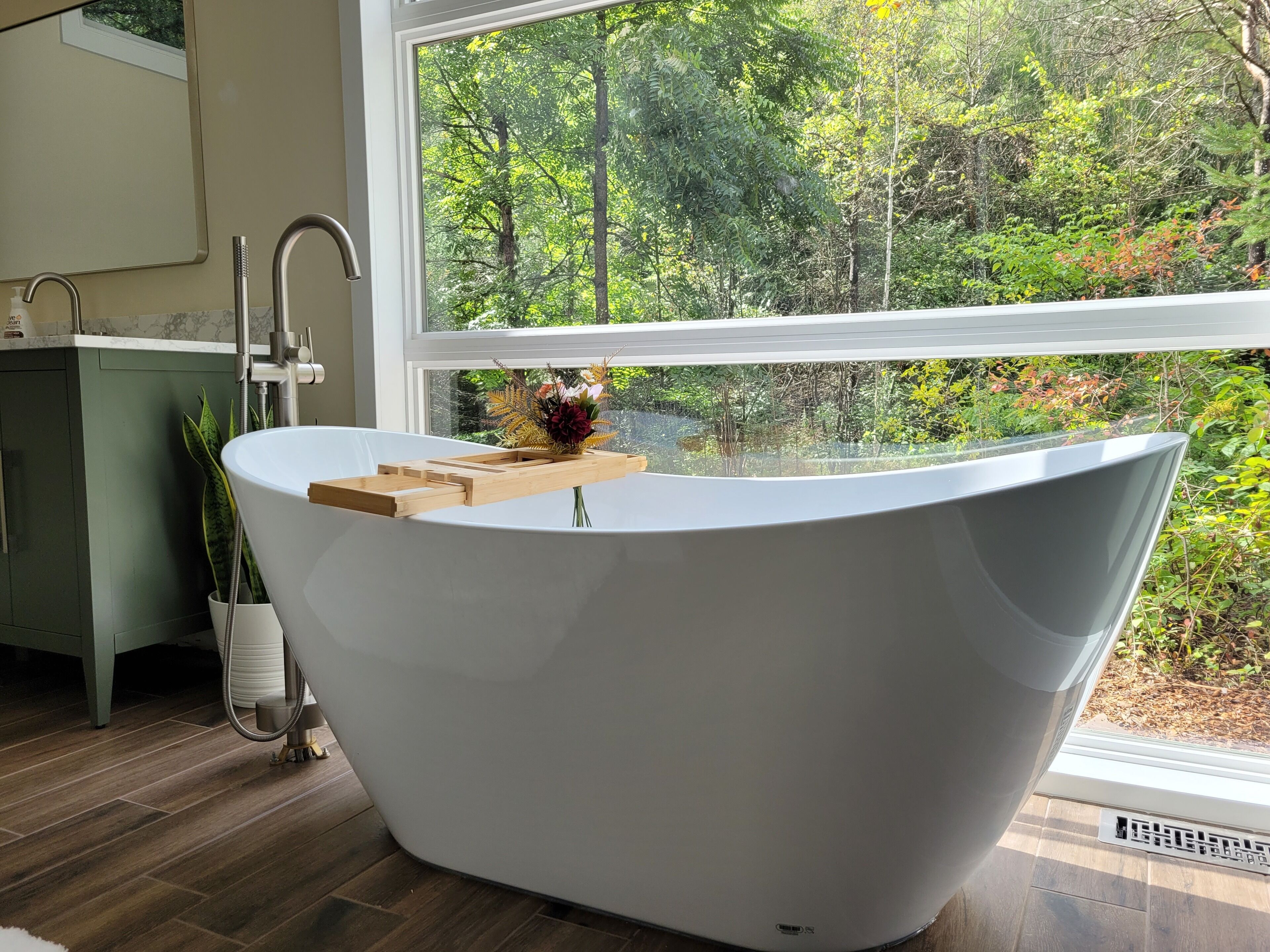 Shower, towels, soap, shampoo