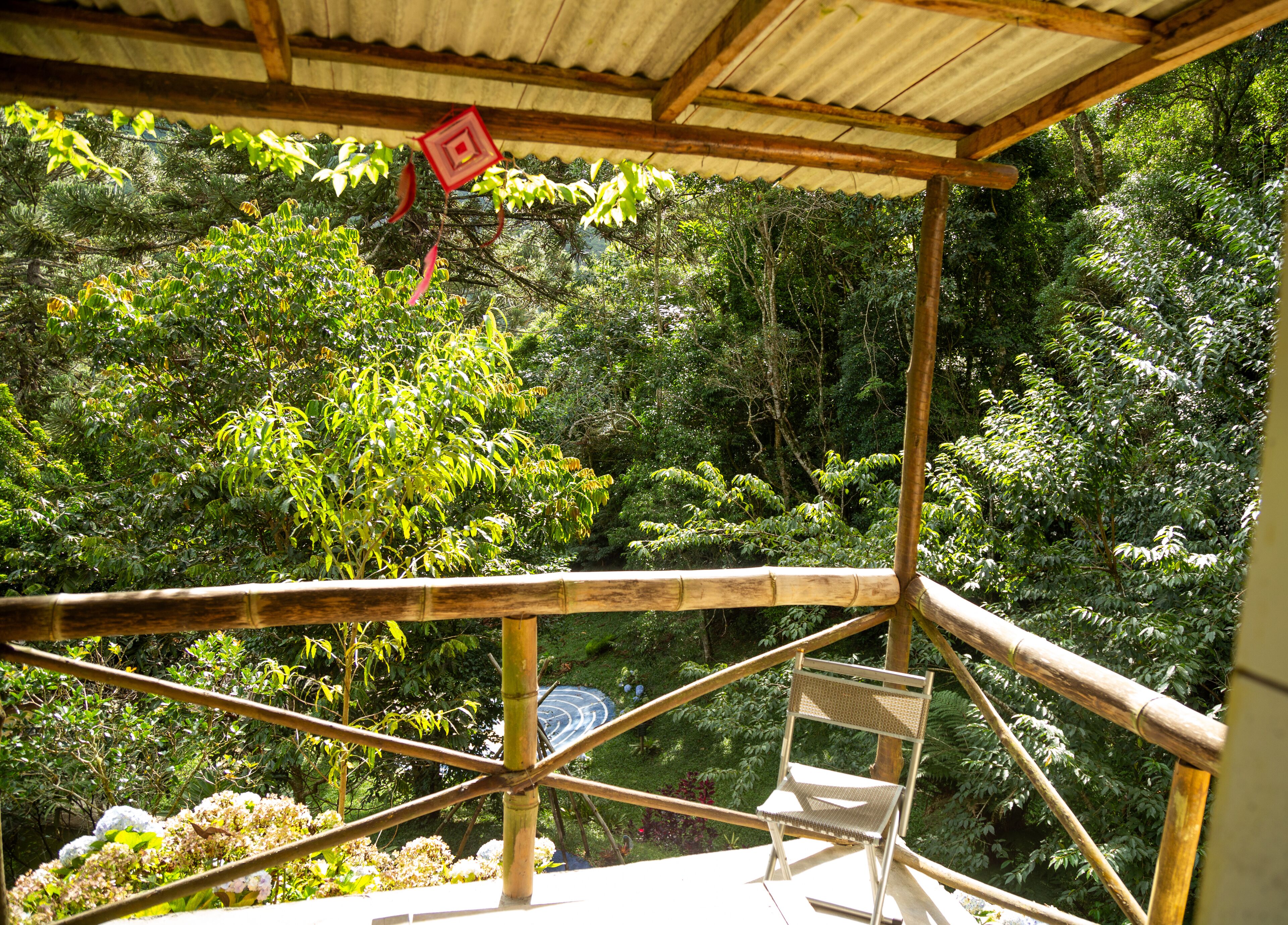 Literie hypoallergénique, fer et planche à repasser, Wi-Fi gratuit