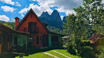 Superior Chalet, Lanai, Mountain View | Iron/ironing board, free WiFi