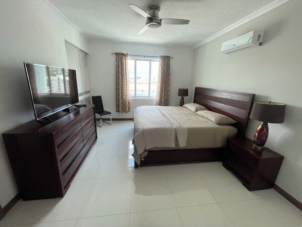 1 bedroom, iron/ironing board, WiFi, bed sheets