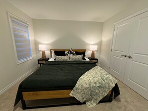 4 Schlafzimmer, Bügeleisen/Bügelbrett, WLAN, Bettwäsche