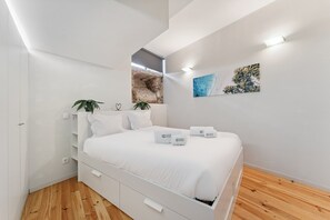 1 bedroom, iron/ironing board, Internet, bed sheets