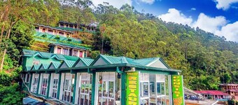 Punsisi Resort - Delhousie Adamspeak