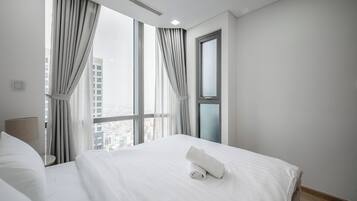 Suite presidencial, 3 habitaciones, con acceso al salón lounge del club, vista al río | Vista desde la habitación