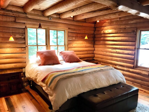 3 habitaciones, wifi gratis y ropa de cama