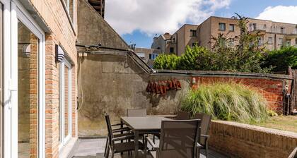 Elegant Seaside Retreat with Garden and Garage