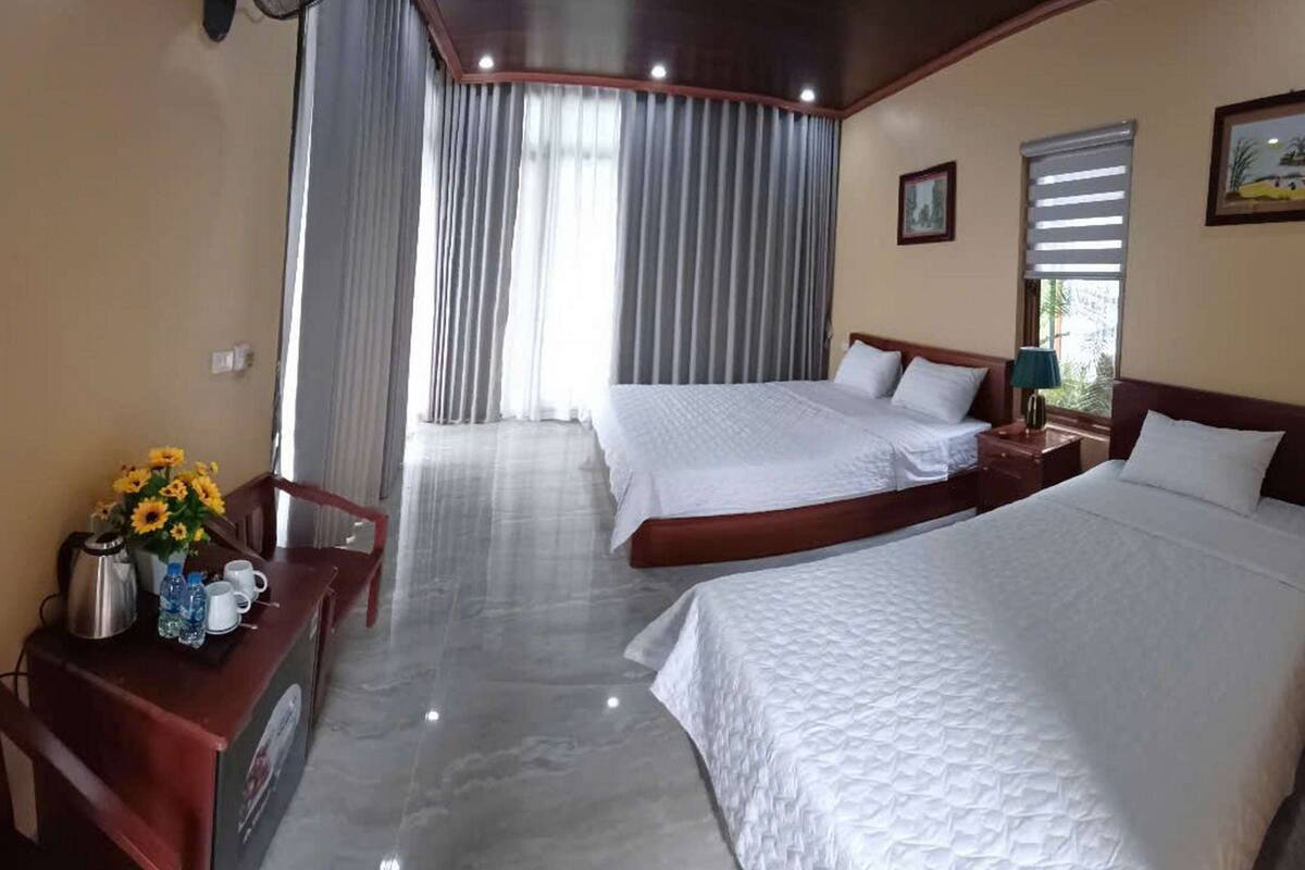 Superior Quadruple Room, Balcony, Mountain View | Desk, free WiFi