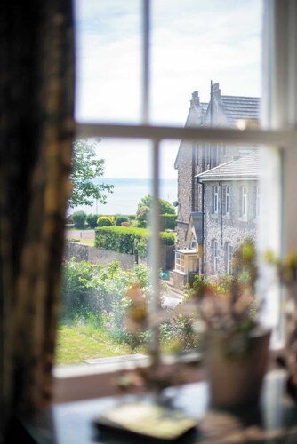 Boho Family Escape near Dunraven Bay with Sea View