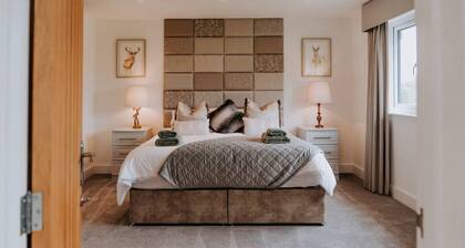 Modern Country Escape – Sleeps12