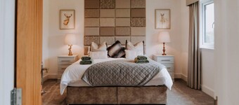 Modern Country Escape – Sleeps12