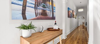 Quiet North Adelaide Home near Oval, City & Hospital